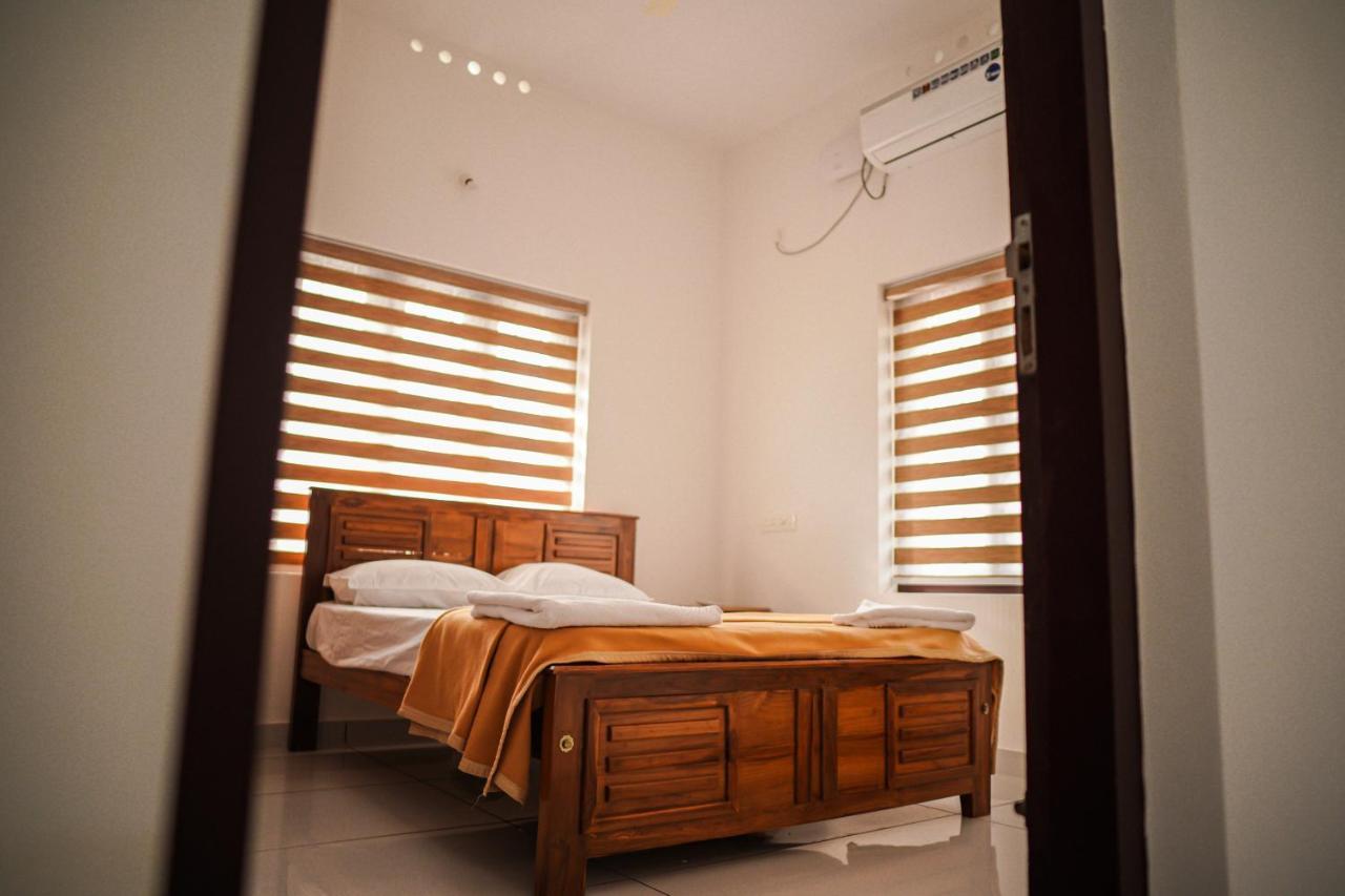Shimano Square Pension Varkala Buitenkant foto
