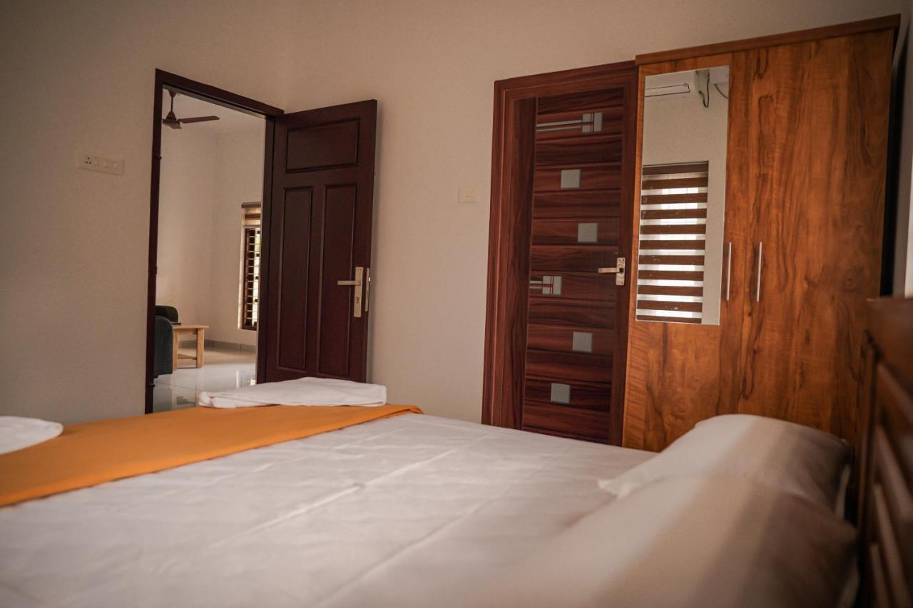 Shimano Square Pension Varkala Buitenkant foto